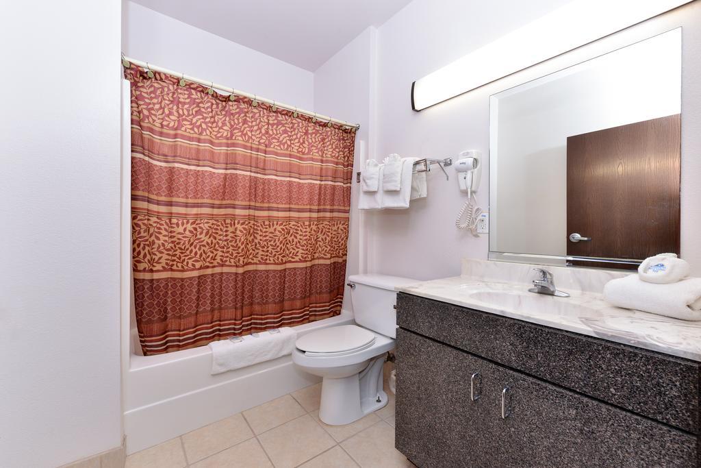 Americas Best Value Inn Somerville Texas Rom bilde